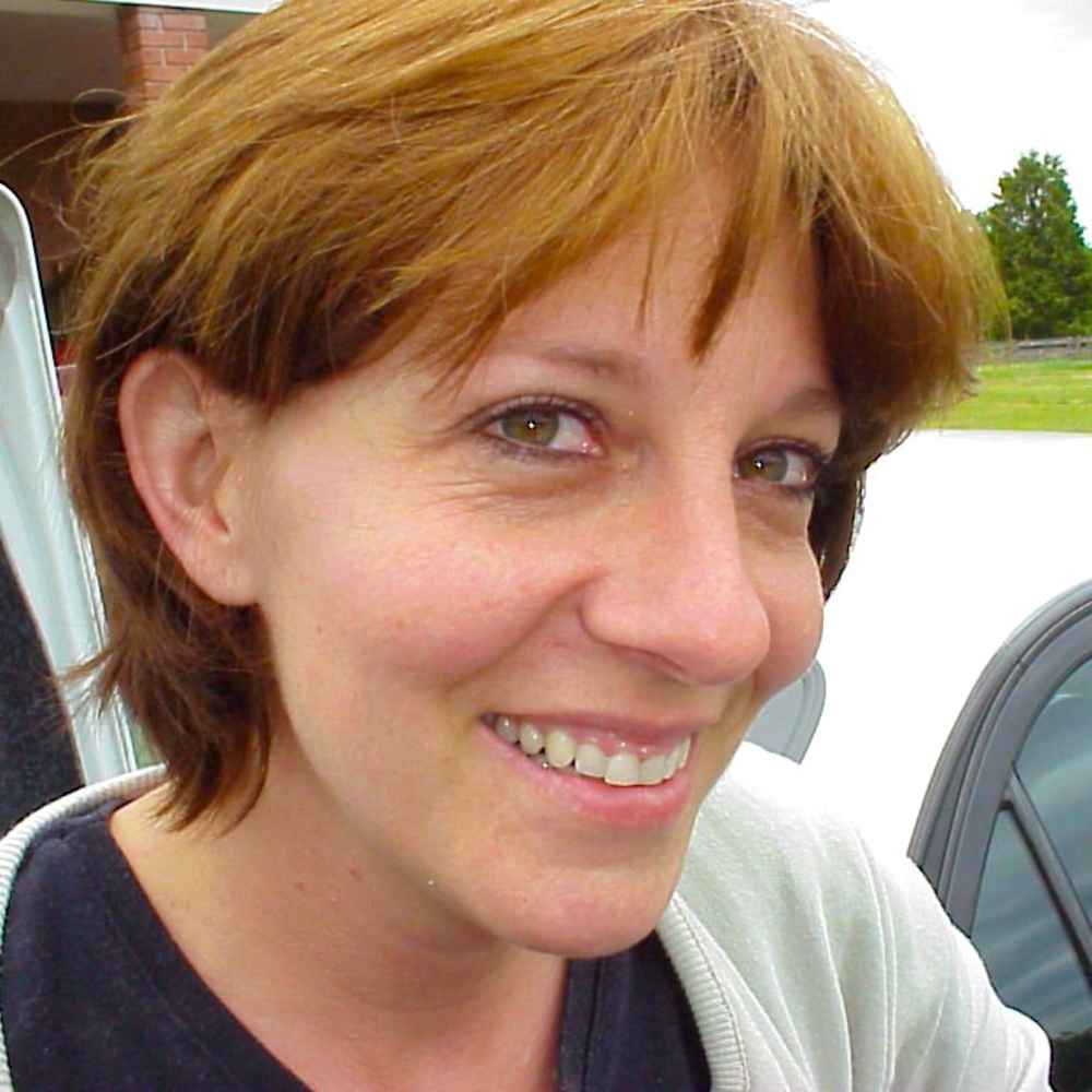 Meet your Posher, Dot